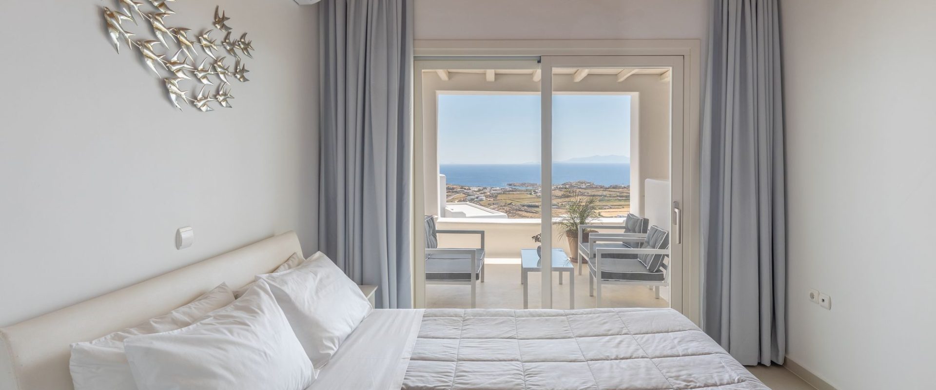 superior apartment bedroom